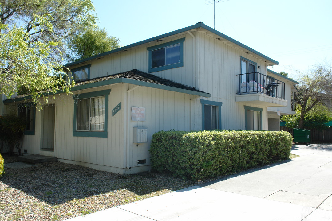 3182 Impala Dr in San Jose, CA - Foto de edificio