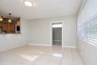 3632 Stokes Dr in Sarasota, FL - Building Photo - Building Photo