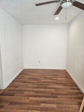 8214 Saylynn Ln in Houston, TX - Building Photo - Building Photo