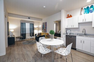 WaterWalk Raleigh RTP in Morrisville, NC - Building Photo