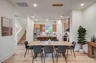 3311 Daphne St in Houston, TX - Building Photo - Building Photo