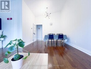 41 Northey Dr in Toronto, ON - Building Photo - Building Photo