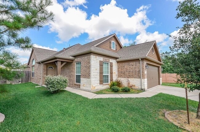 property at 5019 Forest Moss Ct