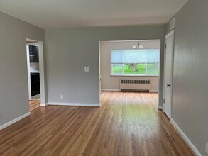 2695 Dixie Hwy-Unit -1 in Lakeside Park, KY - Building Photo - Building Photo