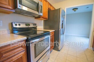 7217 Pebblebrook Dr in Fayetteville, NC - Building Photo - Building Photo