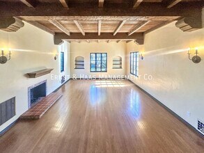 601 Termino Ave in Long Beach, CA - Building Photo - Building Photo