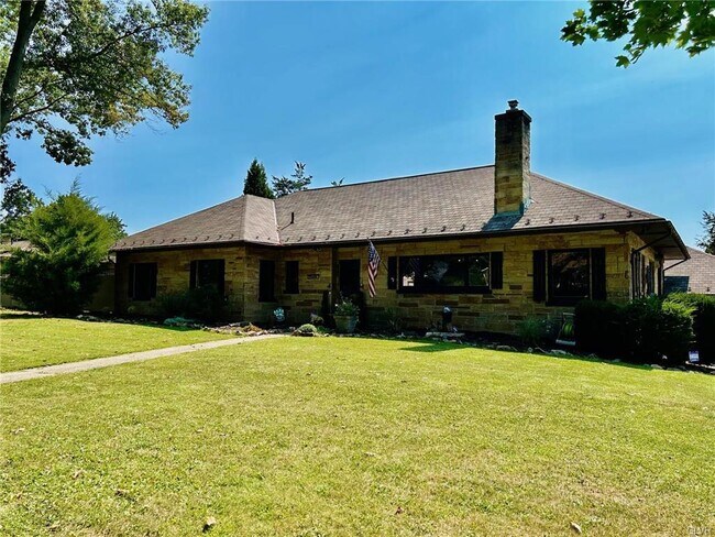 property at 2850 Livingston St