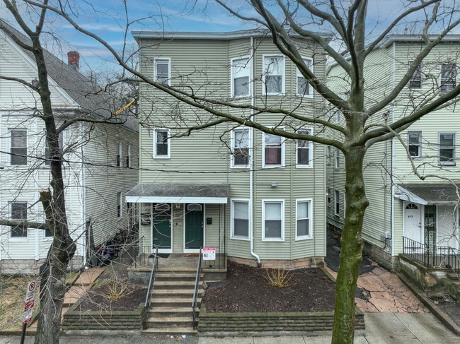 679 Winchester Ave in New Haven, CT - Building Photo - Building Photo