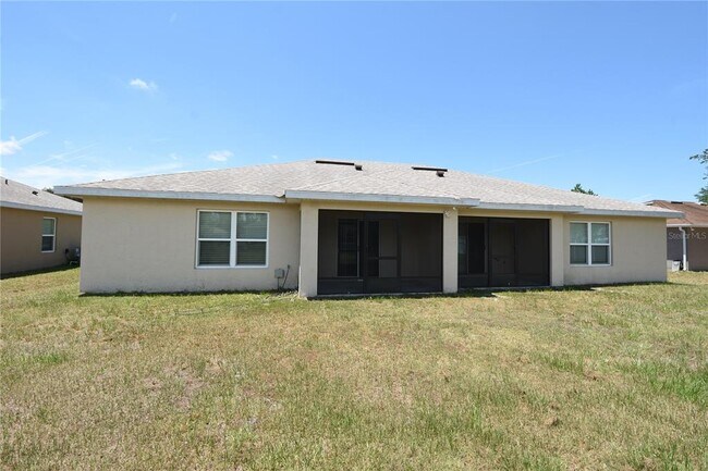 31 Rosecroft Ln in Palm Coast, FL - Building Photo - Building Photo