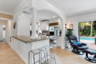 509 Lighthouse Dr in North Palm Beach, FL - Building Photo - Building Photo