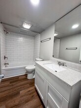 917 Buena Vista Dr in Sun Prairie, WI - Building Photo - Building Photo