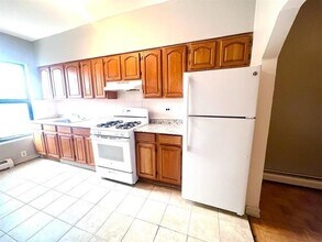 33 Orchard St in Jersey City, NJ - Building Photo - Building Photo