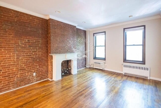 348 E 89th St in New York, NY - Building Photo - Building Photo
