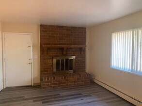 305 Columbia Rd in Colorado Springs, CO - Building Photo - Building Photo