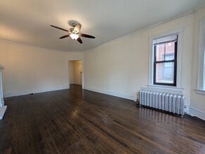 5160 N Leavitt St, Unit 1 in Chicago, IL - Building Photo - Building Photo