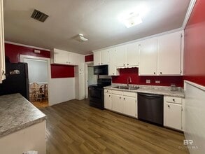 52 Ratcliffe St in Monroeville, AL - Building Photo - Building Photo