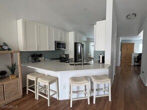 870 Gulf Pavillion Dr in Naples, FL - Building Photo - Building Photo