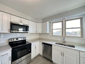 8644 Skokie Blvd in Skokie, IL - Building Photo - Building Photo