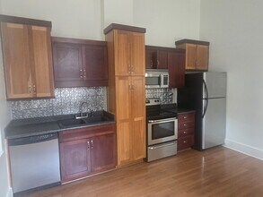 1156 S Brook St in Louisville, KY - Building Photo - Building Photo