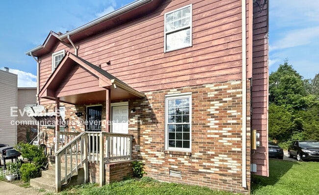 property at 5116 Linbar Dr
