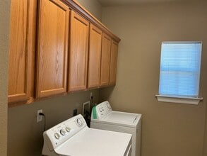 18852 Mackie Ct in Ponchatoula, LA - Foto de edificio - Building Photo