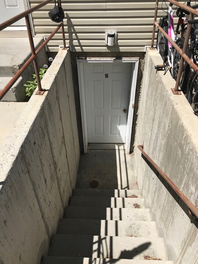 1240 W Teton Blvd Apartments and Nearby Green River Apartments For Rent