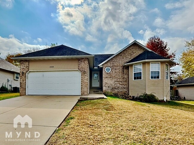 property at 1000 W Snider St