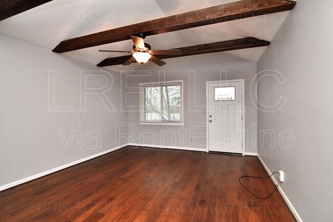 1018 Sylvia St in Louisville, KY - Building Photo - Building Photo