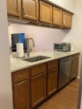 1497 Golfview Dr in Glendale Heights, IL - Foto de edificio - Building Photo