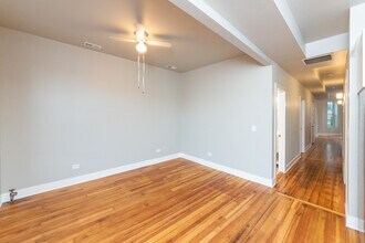 3547 N Sheffield Ave in Chicago, IL - Building Photo - Building Photo