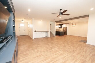 1108 Larvotto Loop in Laredo, TX - Building Photo - Building Photo