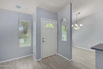 983 E Palomino Way in San Tan Valley, AZ - Building Photo - Building Photo