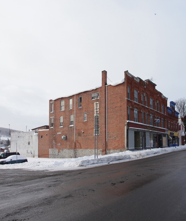 Newberry Square in Cobleskill, NY - Building Photo - Building Photo