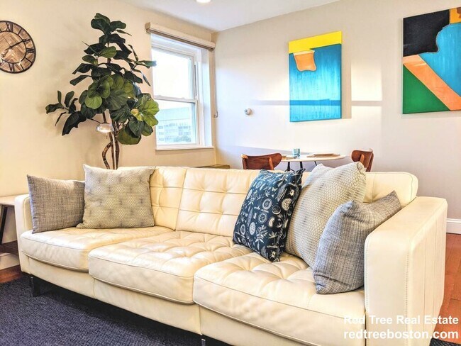 27 Bowdoin St, Unit 5A in Boston, MA - Foto de edificio - Building Photo