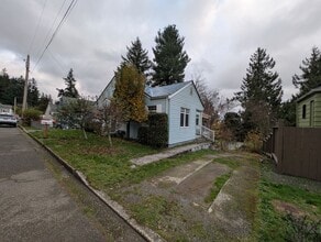 316 S Yantic Ave in Bremerton, WA - Building Photo - Building Photo