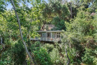 20965 Canyon Trail in Topanga, CA - Building Photo - Building Photo