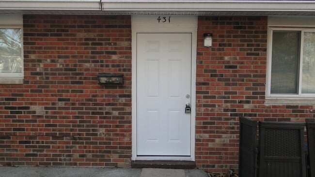 433 N Old St Louis Rd, Unit 433 in Wood River, IL - Building Photo - Building Photo