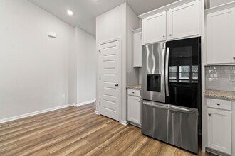 147 Empyrean Cir in Myrtle Beach, SC - Building Photo - Building Photo