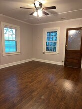 950 E Queen St in Pendleton, SC - Building Photo - Building Photo