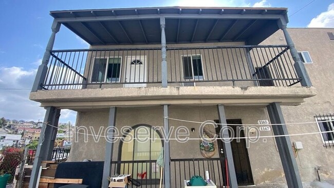 property at 1165 Sunvue Pl