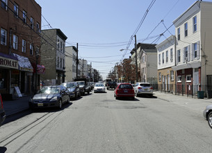 1171 Summit Ave in Jersey City, NJ - Building Photo - Building Photo