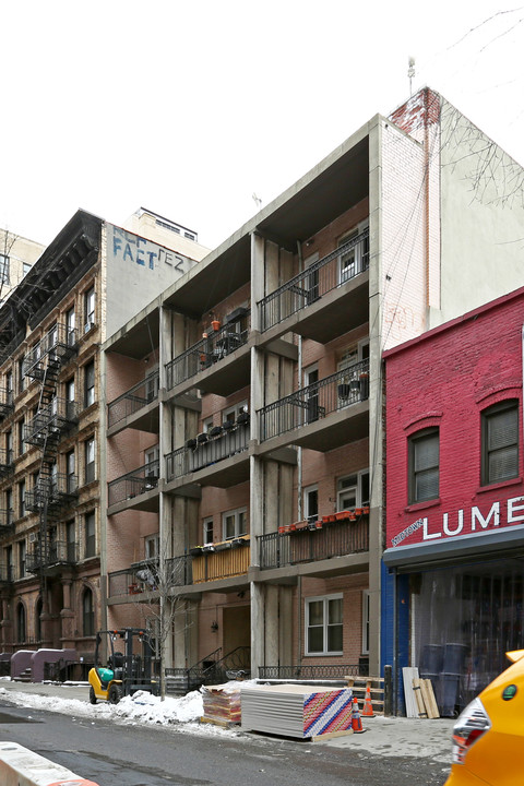 270 W 25th St in New York, NY - Foto de edificio