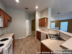 7234 Autumn Acres in Converse, TX - Building Photo - Building Photo