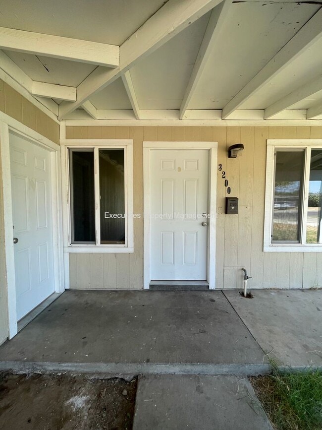 3200 Virginia St in Atwater, CA - Building Photo - Building Photo