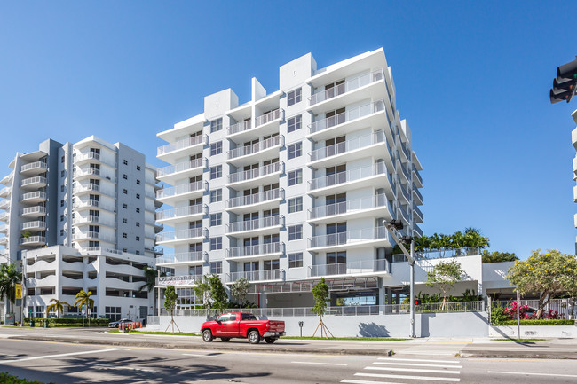 Residences at Grove Station