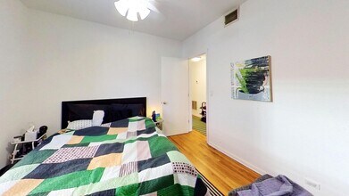 1439 W Balmoral Ave in Chicago, IL - Building Photo - Building Photo