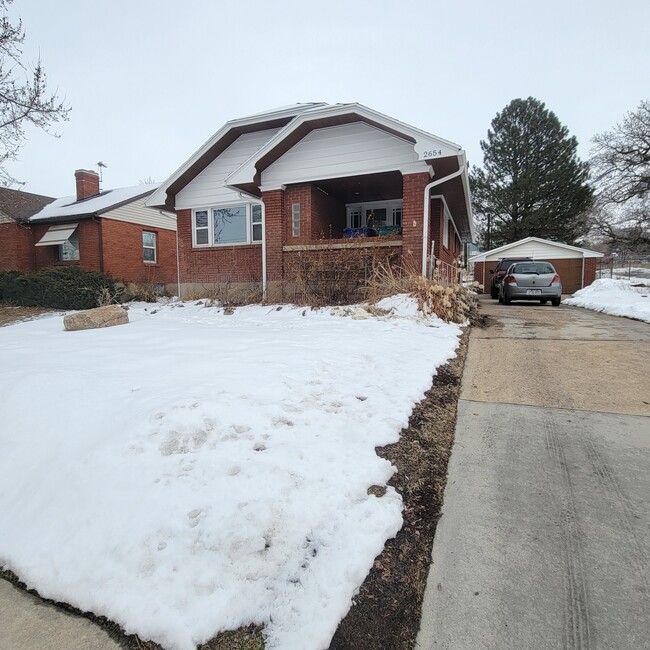 2654 Tyler Ave, Unit 2