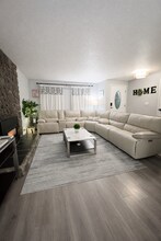 19315 SW Oak St in Beaverton, OR - Building Photo - Building Photo