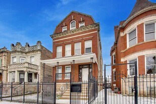 1812 S Millard Ave in Chicago, IL - Building Photo