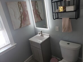 8 Harding Pl in New Haven, CT - Building Photo - Building Photo